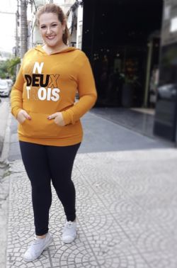 Blusa Plus Size de Moletinho Capuz Ref 03136